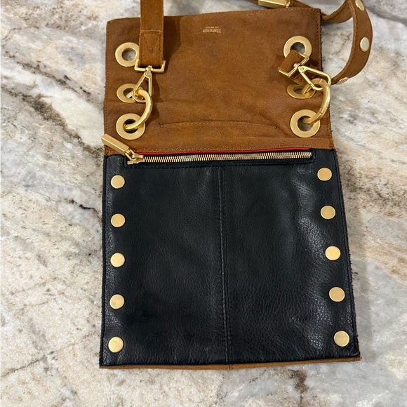 Stunning Hammitt medium black and brown brown distressed leather gold hardware - Picture 9 of 11